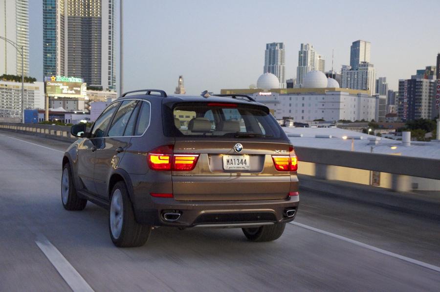  BMW X5 2011 года  (фото 75 из 190)